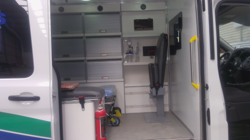 interios lateral ambulancia